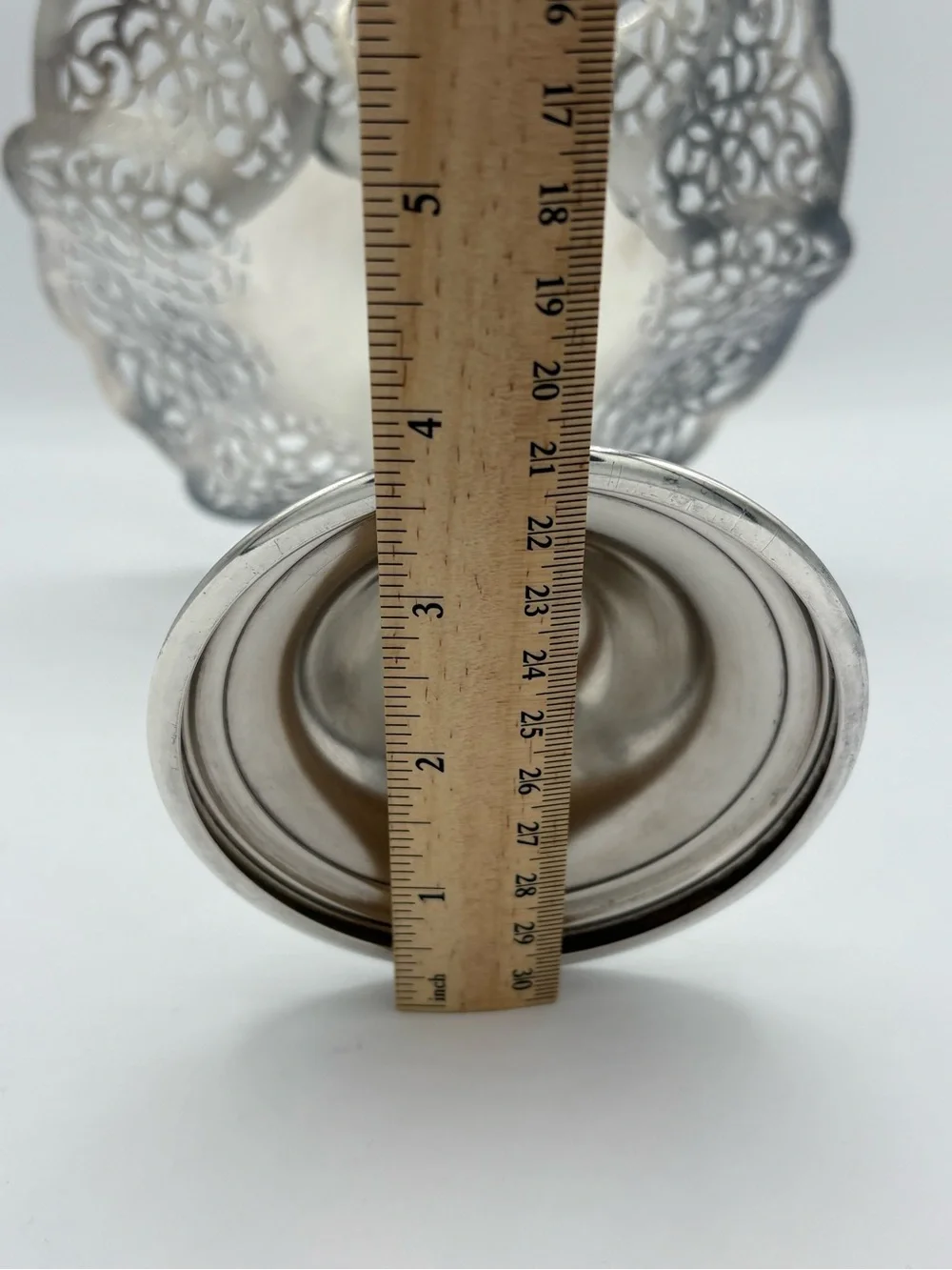 Vintage Intl Silver Lovelace 3013 Silverplate Pedestal Compote Bowl 6.5” high